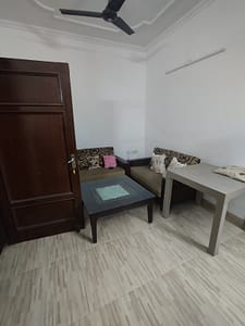 Urban Awaas | 1bhk Fully furnished accommodation available in zirakpur 2nd floor Rent 16k