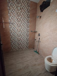 Urban Awaas | 2bhk, one bathroom on second floor unfurnished accommodation in Panchkula 2bhk, one bathroom on second floor unfurnished accommodation in Panchkula Urban Awaas