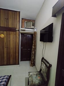 Urban Awaas | 1bhk Fully furnished Room for rent available in zirakpur