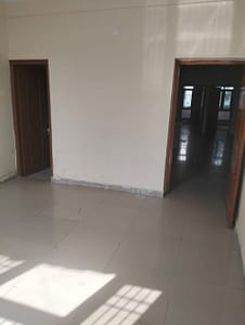 Urban Awaas | 3 bedroom 3 Bathroom Available for rent in VIP Road Zirakpur 3 bedroom 3 Bathroom Available for rent in VIP Road Zirakpur Urban Awaas