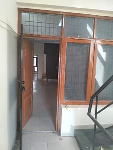 Urban Awaas | 3 bedroom 3 Bathroom Available for rent in VIP Road Zirakpur 3 bedroom 3 Bathroom Available for rent in VIP Road Zirakpur Urban Awaas