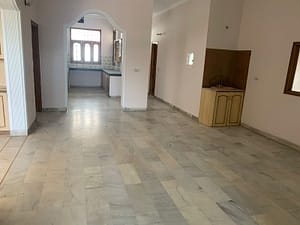 Urban Awaas | 3bhk with 3 washroom semi furnished on 1st floor